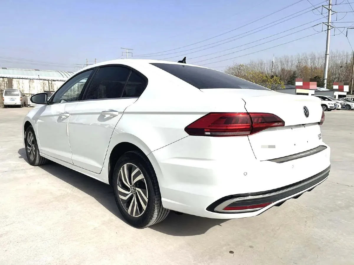 2023 Volkswagen Bora 1.2T 116HP L4 7DCT,autocango,china used car exporter,china ev exporter,chinese used car exporter,chinese used ev exporter