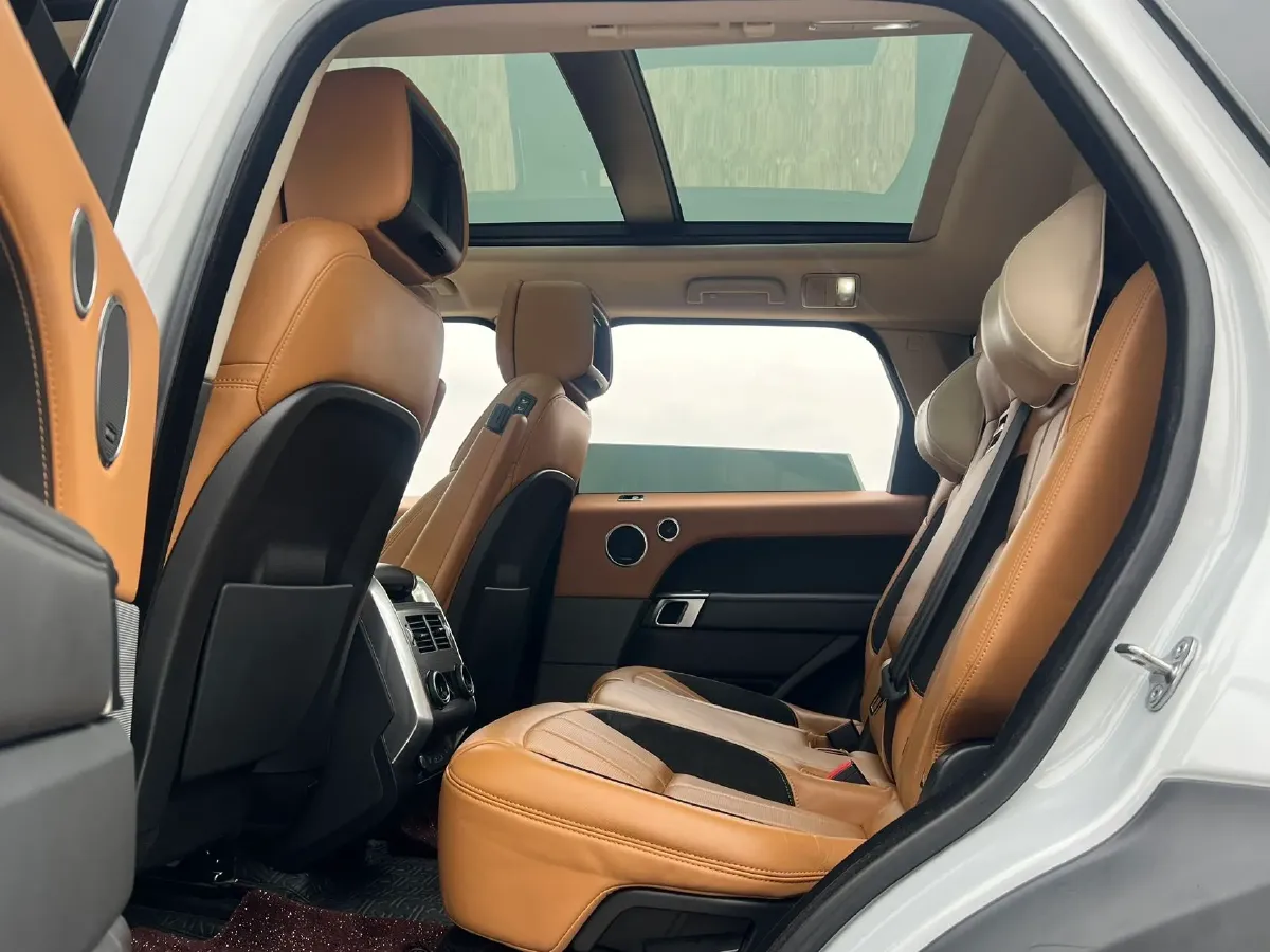 2022 Land Rover Range Rover Sport 3.0T 360HP L6 8AT,autocango,china used car exporter,china ev exporter,chinese used car exporter,chinese used ev exporter