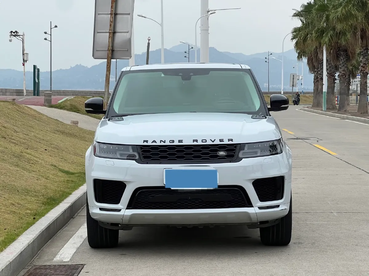 2022 Land Rover Range Rover Sport 3.0T 360HP L6 8AT,autocango,china used car exporter,china ev exporter,chinese used car exporter,chinese used ev exporter