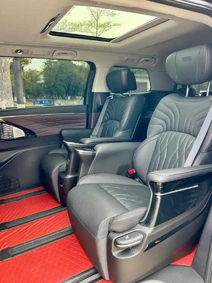 2024 GAC Trumpchi M8 2.0T 190HP L4 2DHT Hybrid,autocango,china used car exporter,china ev exporter,chinese used car exporter,chinese used ev exporter