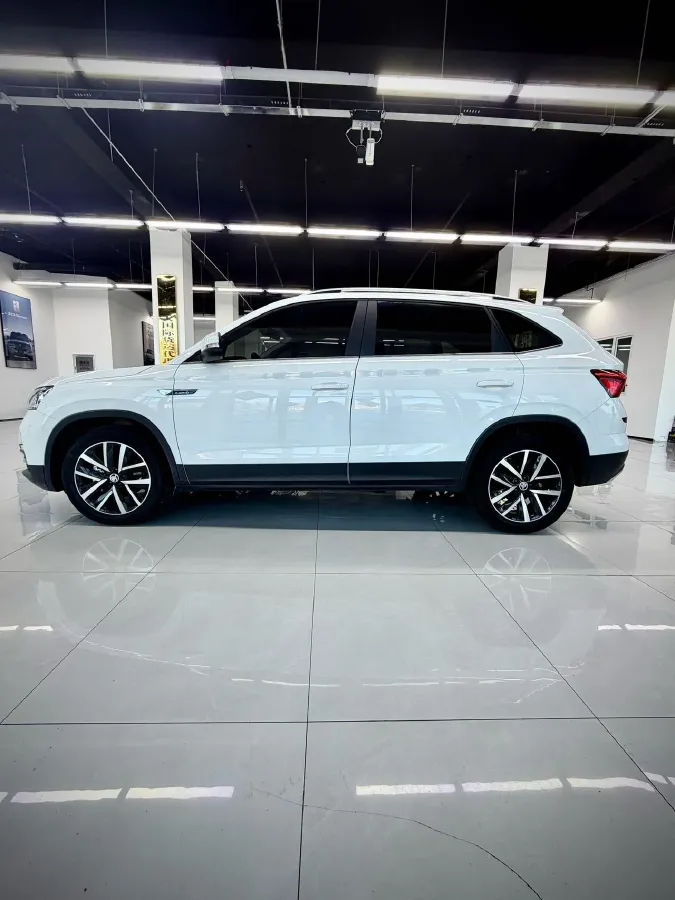 2023 Skoda Kamiq 1.5L 112HP L4 6AT,autocango,china used car exporter,china ev exporter,chinese used car exporter,chinese used ev exporter