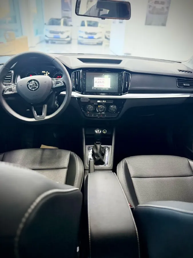 2023 Skoda Kamiq 1.5L 112HP L4 6AT,autocango,china used car exporter,china ev exporter,chinese used car exporter,chinese used ev exporter