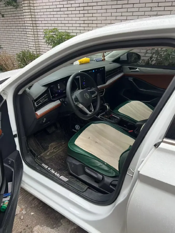 2023 Volkswagen Sagitar 1.5T 160HP L4 7DCT,autocango,china used car exporter,china ev exporter,chinese used car exporter,chinese used ev exporter