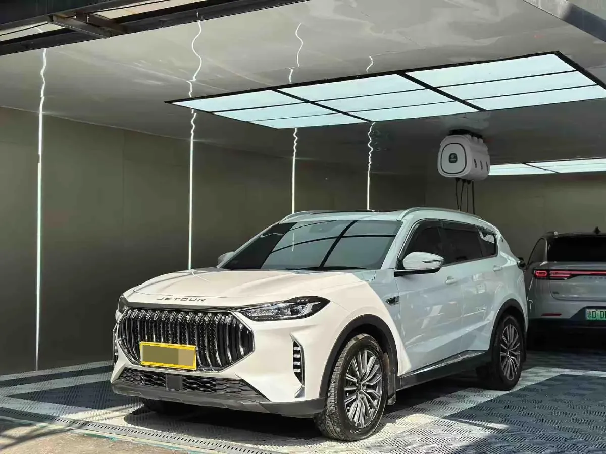 2025 Jetour X70 Plus 1.5T 156HP L4 6DCT,autocango,china used car exporter,china ev exporter,chinese used car exporter,chinese used ev exporter