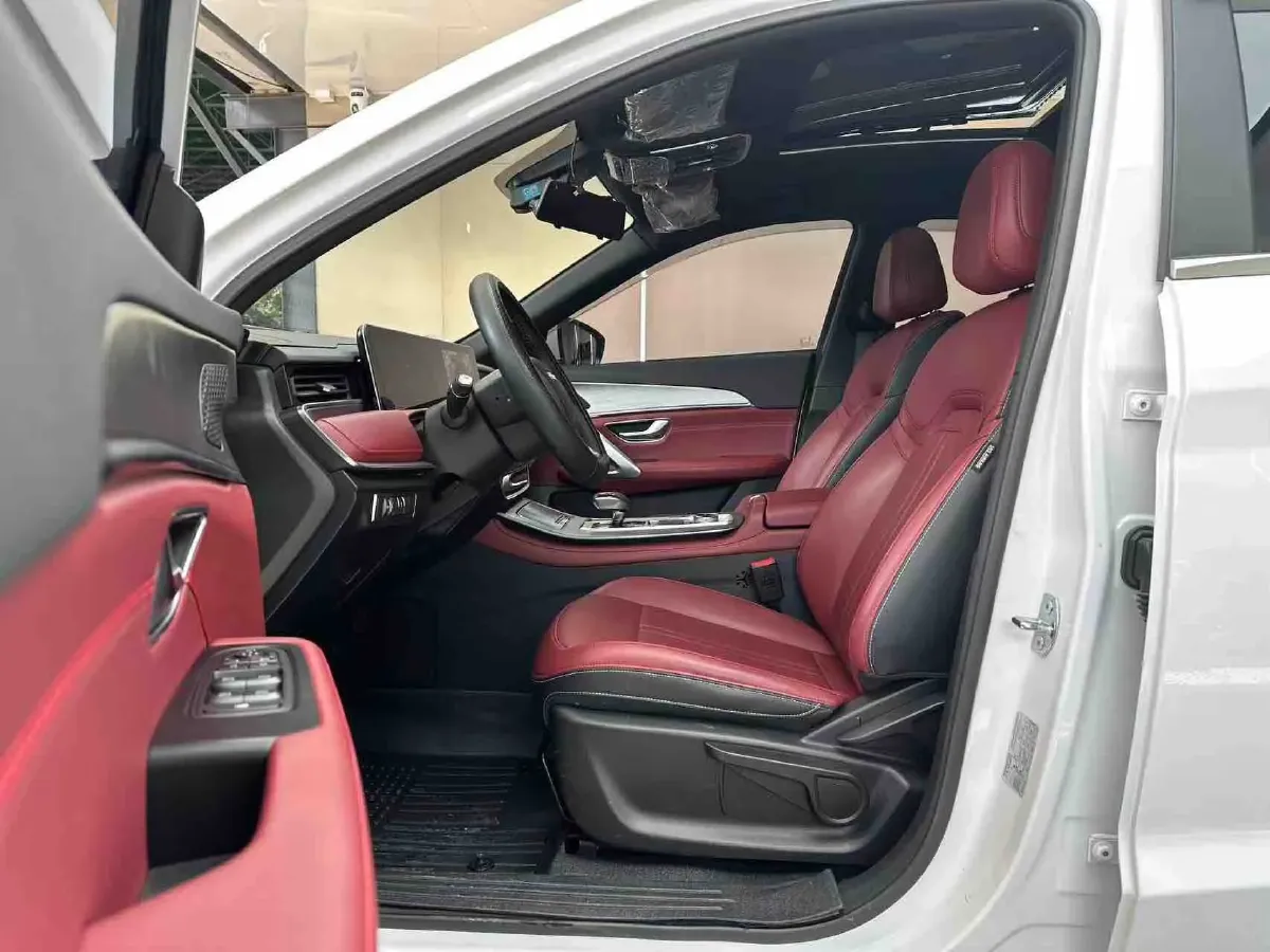 2025 Jetour X70 Plus 1.5T 156HP L4 6DCT,autocango,china used car exporter,china ev exporter,chinese used car exporter,chinese used ev exporter