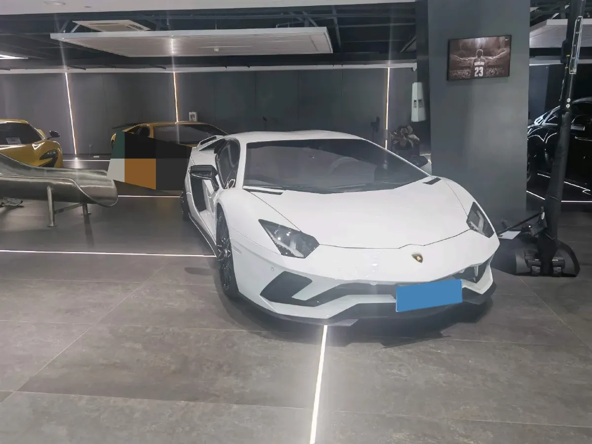 2017 BiSu M3 1.5L 114HP L4 5MT,autocango,china used car exporter,china ev exporter,chinese used car exporter,chinese used ev exporter