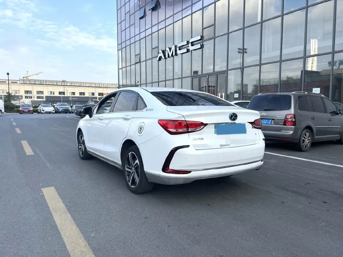 2018 BeiJing Auto EU5 BEV 53.66KWH,autocango,china used car exporter,china ev exporter,chinese used car exporter,chinese used ev exporter