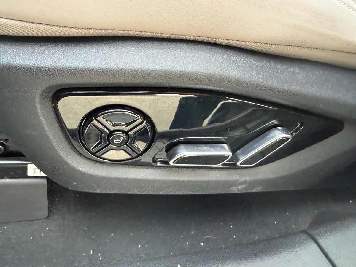 2025 BYD Tang 1.5T 156HP L4 E-CVT PHEV 21.504KWH,autocango,china used car exporter,china ev exporter,chinese used car exporter,chinese used ev exporter