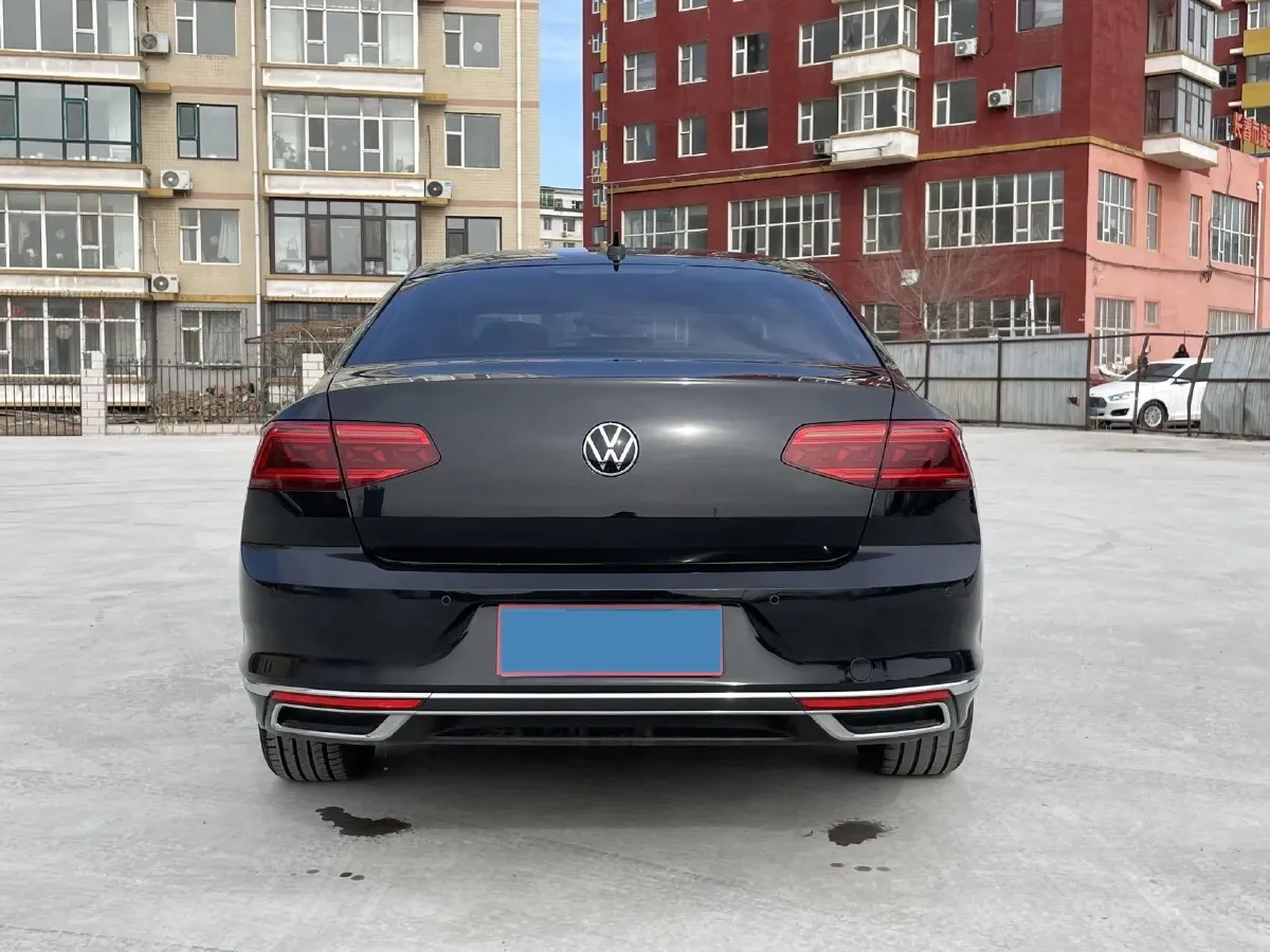 2020 Volkswagen Magotan 2.0T 186HP L4 7DCT,autocango,china used car exporter,china ev exporter,chinese used car exporter,chinese used ev exporter