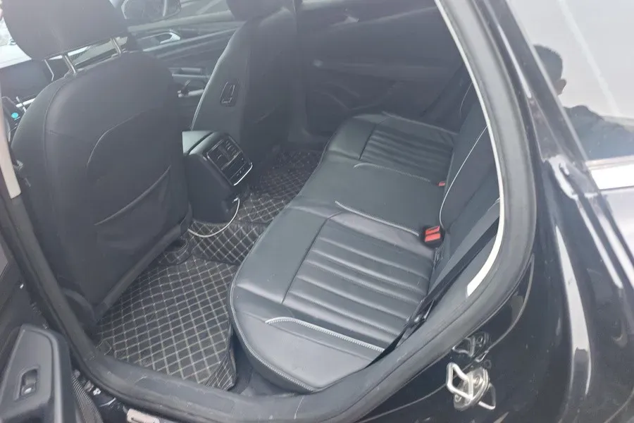 2023 Volkswagen Passat 2.0T 186HP L4 7DCT,autocango,china used car exporter,china ev exporter,chinese used car exporter,chinese used ev exporter