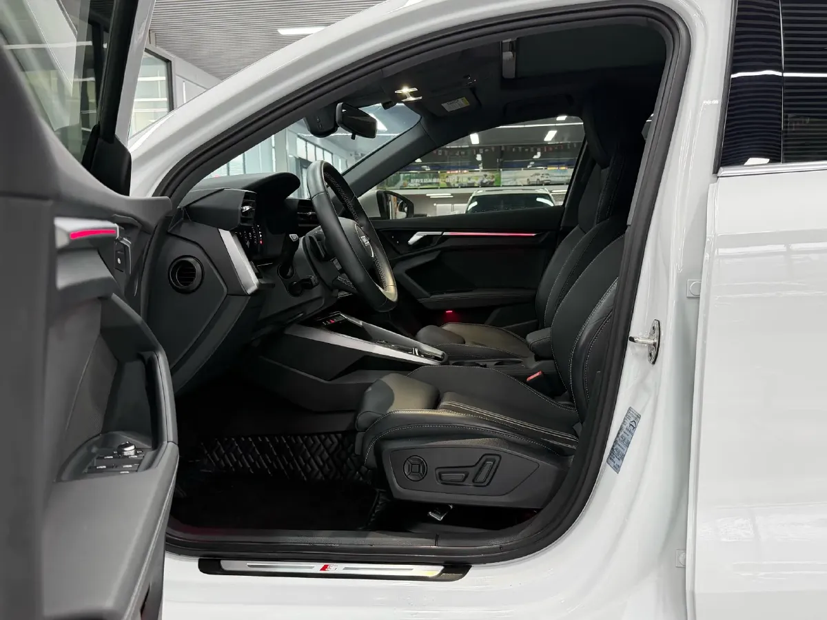 2023 Audi A3 1.4T 150HP L4 7DCT,autocango,china used car exporter,china ev exporter,chinese used car exporter,chinese used ev exporter