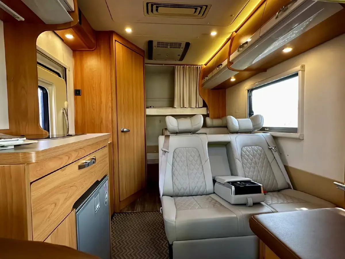 2013 MAXUS XinTu V80 2.5T 136HP L4 5MT,autocango,china used car exporter,china ev exporter,chinese used car exporter,chinese used ev exporter