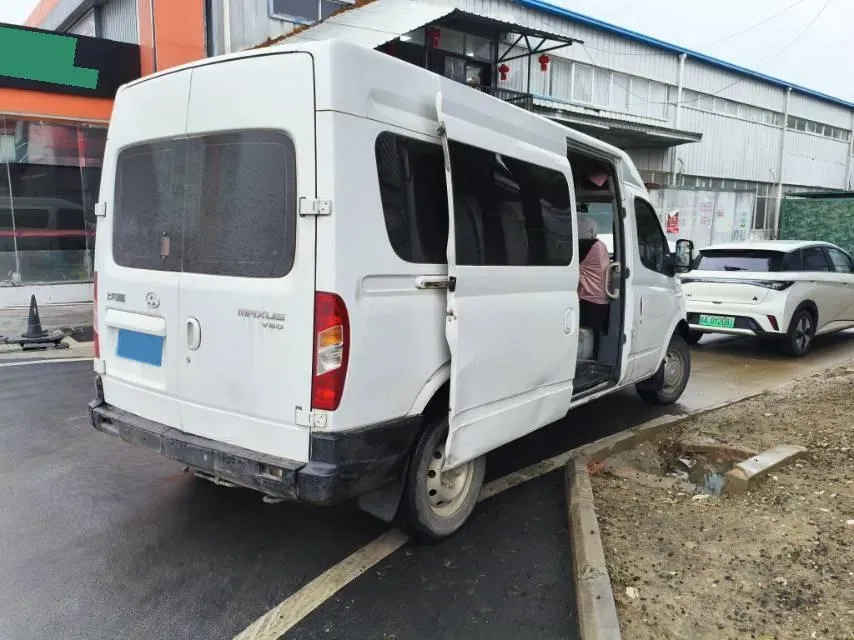 2020 MAXUS T70 2.0T 163HP L4 6MT,autocango,china used car exporter,china ev exporter,chinese used car exporter,chinese used ev exporter