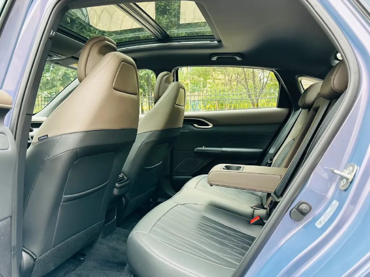 2026 ChangAn Eado 1.5T 192HP L4 7DCT,autocango,china used car exporter,china ev exporter,chinese used car exporter,chinese used ev exporter