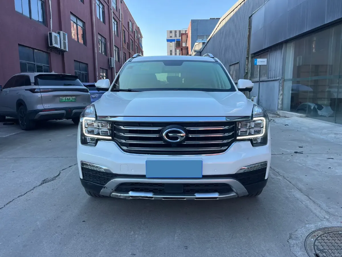 2017 GAC Trumpchi GS8 2.0T 201HP L4 6AT,autocango,china used car exporter,china ev exporter,chinese used car exporter,chinese used ev exporter