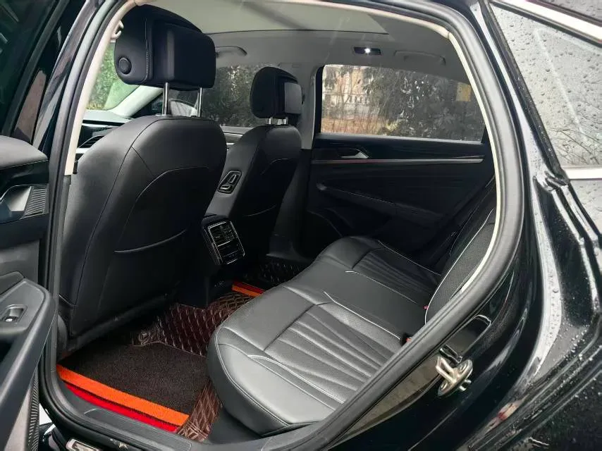 2024 Volkswagen Passat 2.0T 186HP L4 7DCT,autocango,china used car exporter,china ev exporter,chinese used car exporter,chinese used ev exporter