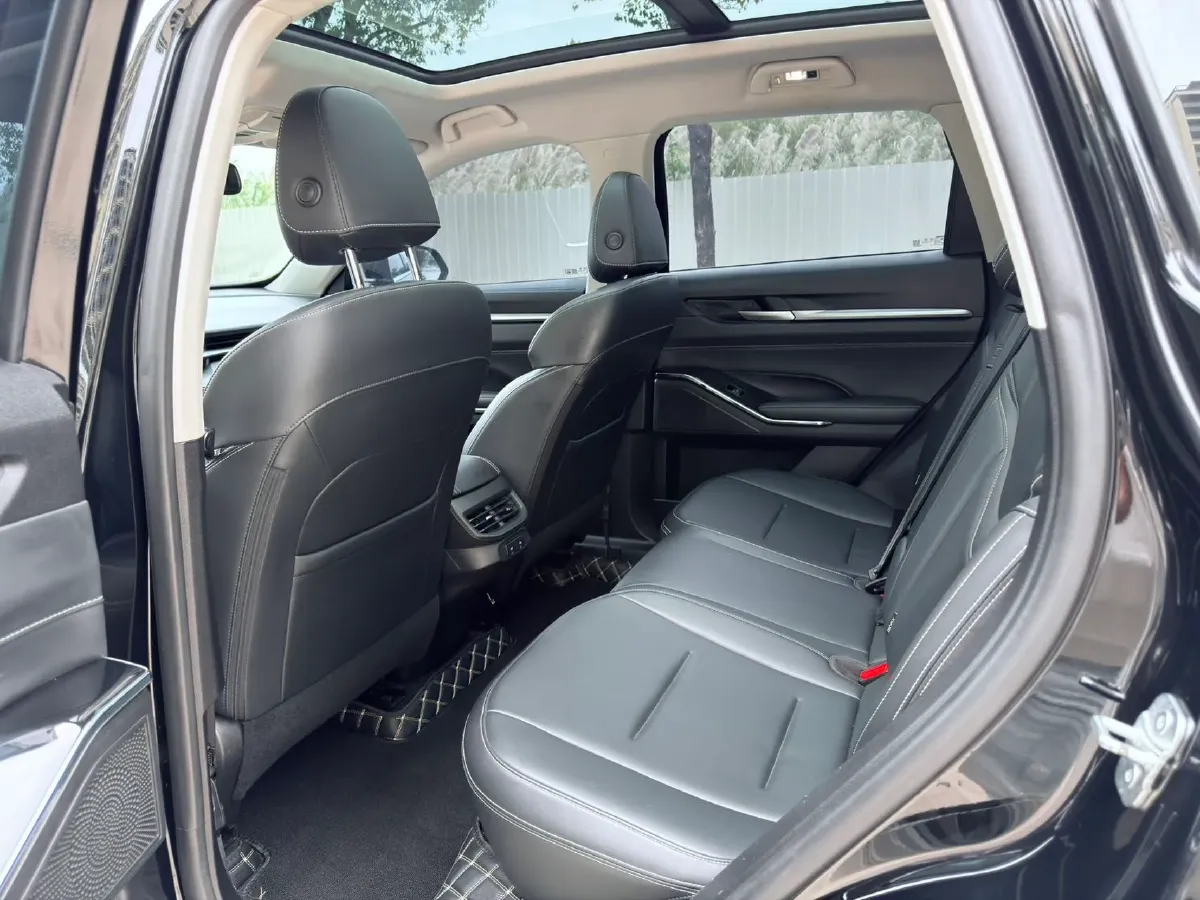 2021 Haval H6 1.5T 169HP L4 7DCT,autocango,china used car exporter,china ev exporter,chinese used car exporter,chinese used ev exporter