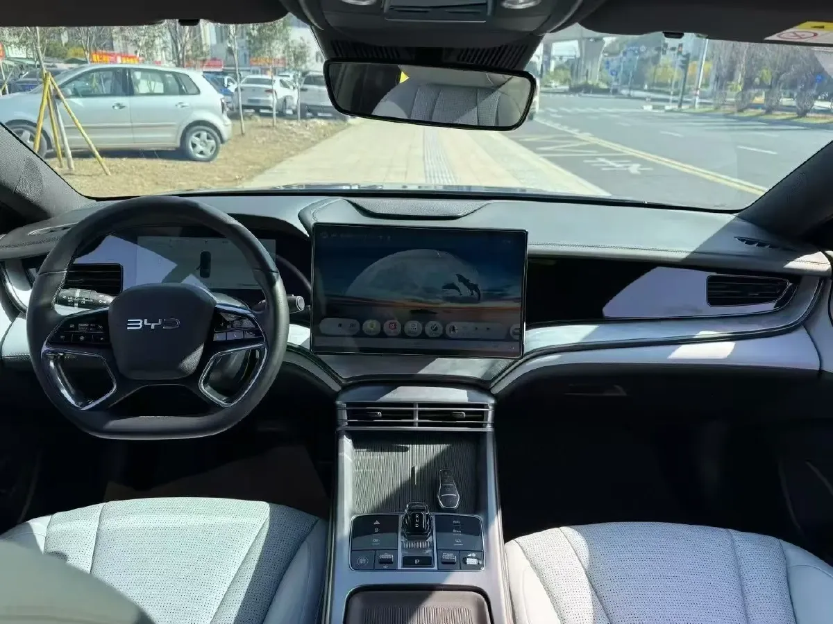 2023 BYD Seal 1.5L 110HP L4 E-CVT PHEV 17.6KWH,autocango,china used car exporter,china ev exporter,chinese used car exporter,chinese used ev exporter