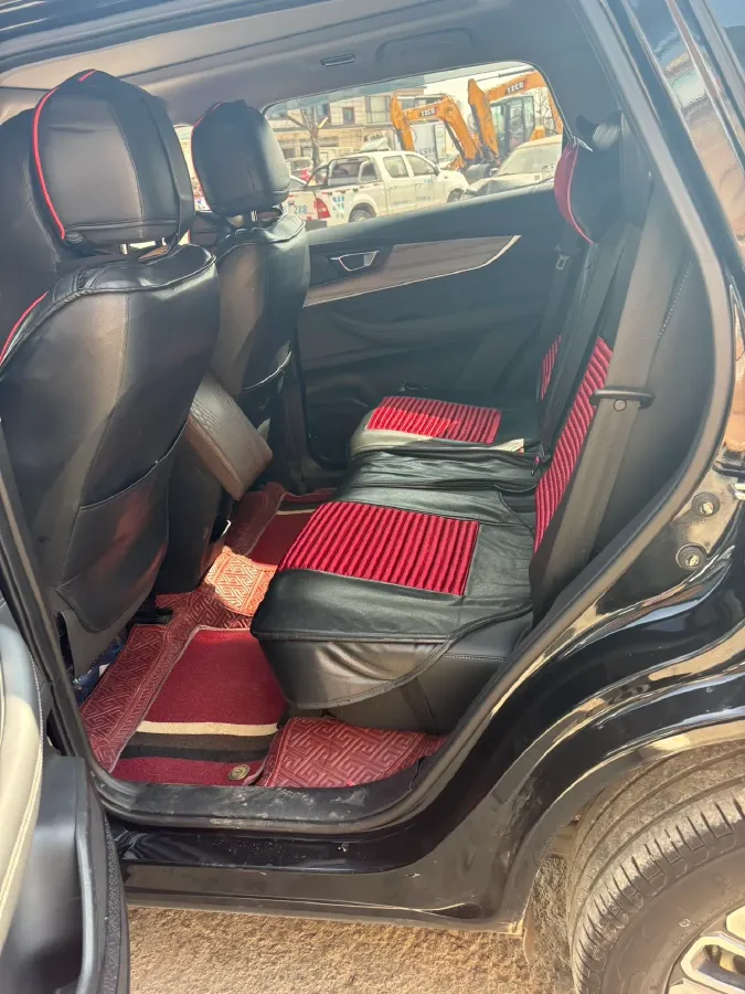 2023 Chery Tiggo 8 1.6T 197HP L4 7DCT,autocango,china used car exporter,china ev exporter,chinese used car exporter,chinese used ev exporter