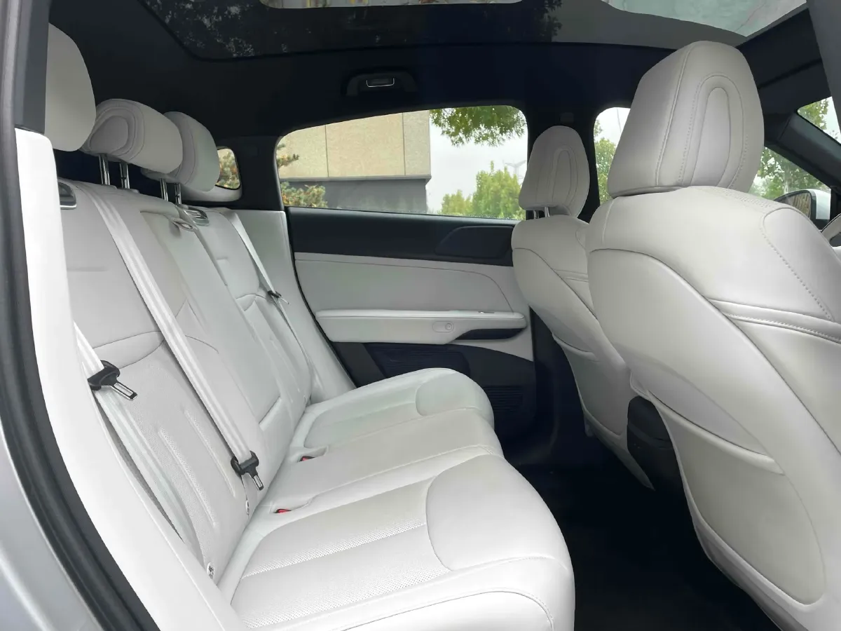 2023 Xpeng G6 BEV 87.5KWH,autocango,china used car exporter,china ev exporter,chinese used car exporter,chinese used ev exporter