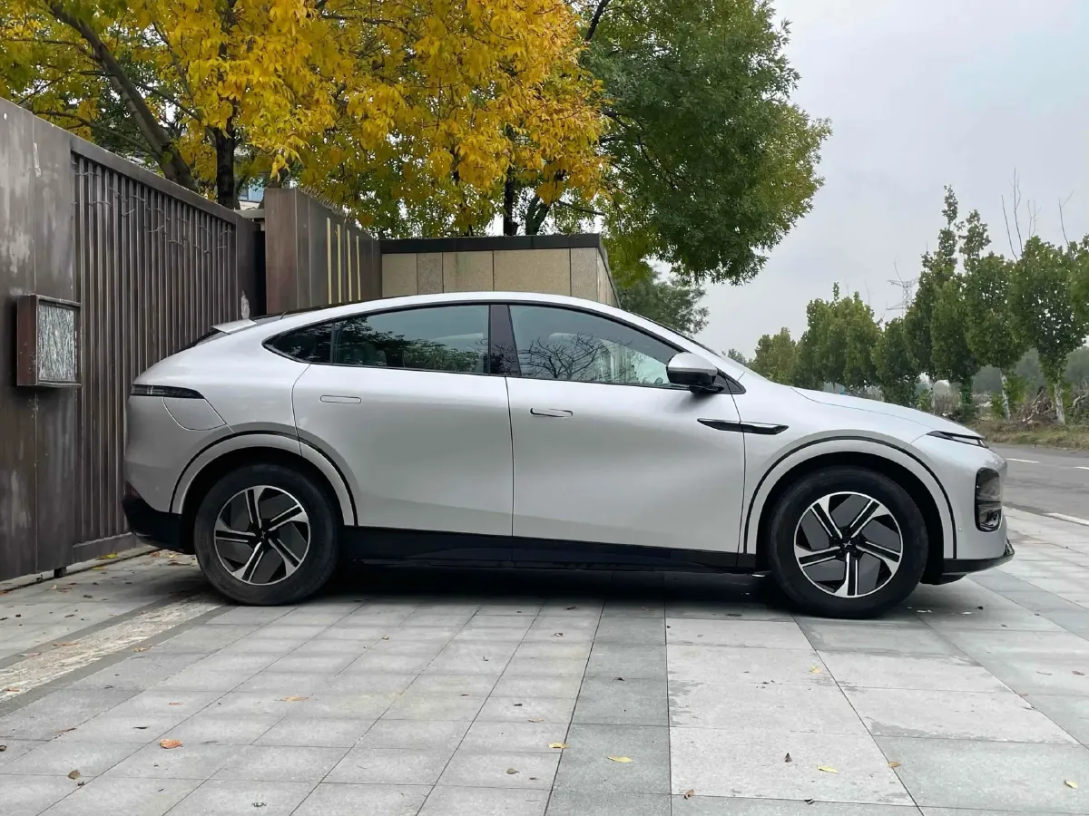 2023 Xpeng G6 BEV 87.5KWH,autocango,china used car exporter,china ev exporter,chinese used car exporter,chinese used ev exporter