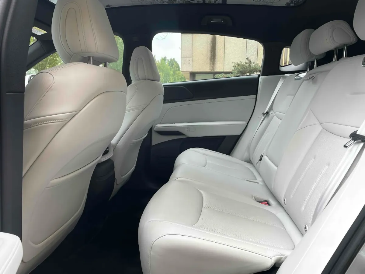 2023 Xpeng G6 BEV 87.5KWH,autocango,china used car exporter,china ev exporter,chinese used car exporter,chinese used ev exporter