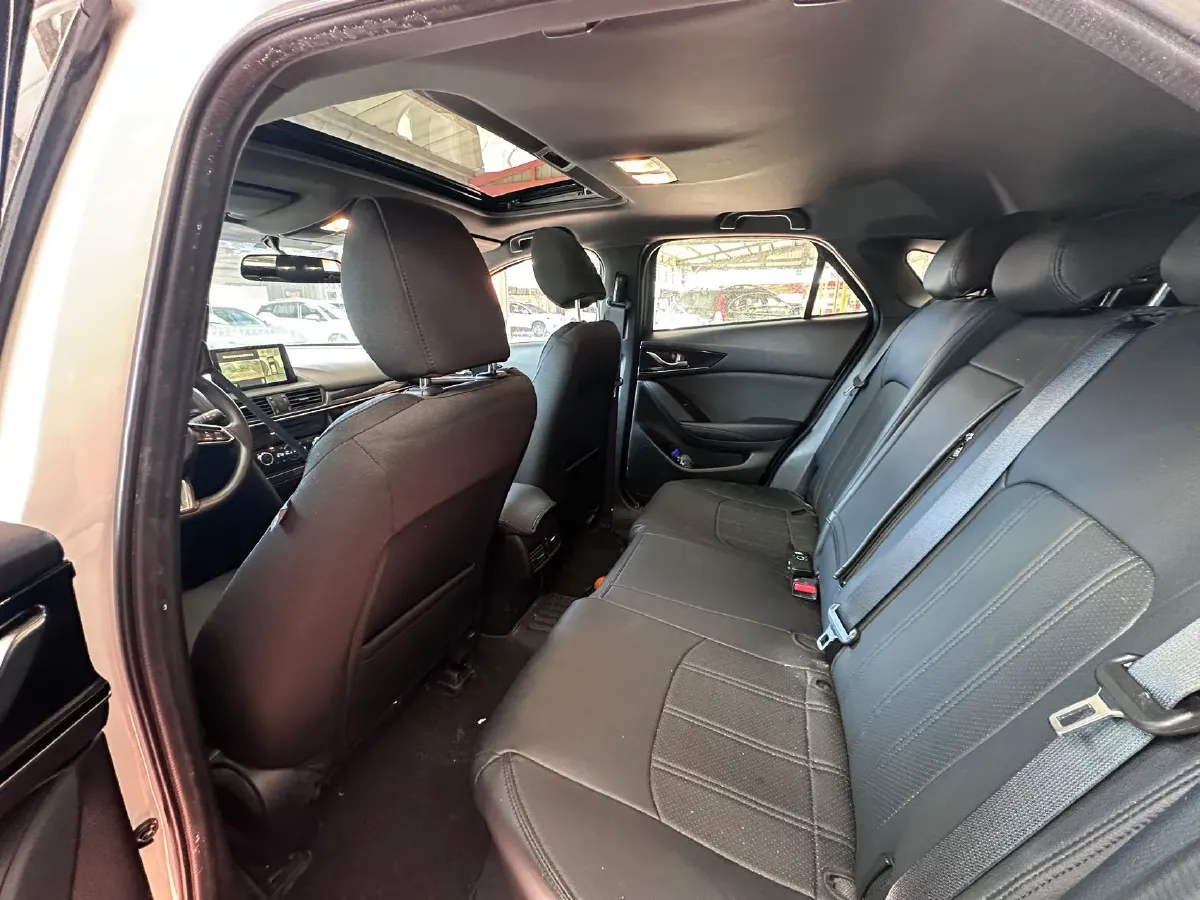 2021 Mazda CX-4 2.0L 158HP L4 6AT,autocango,china used car exporter,china ev exporter,chinese used car exporter,chinese used ev exporter