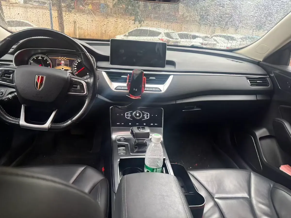 2022 HongQi H5 1.5T 169HP L4 7DCT,autocango,china used car exporter,china ev exporter,chinese used car exporter,chinese used ev exporter