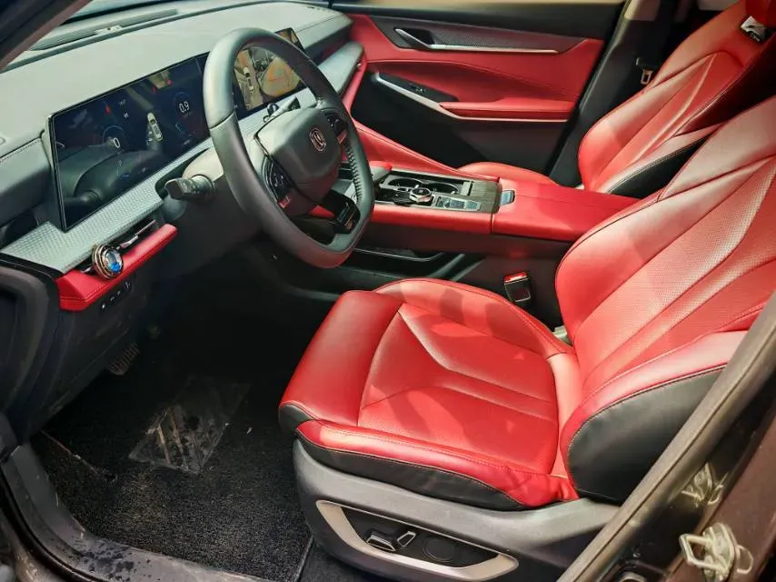 2022 ChangAn CS75 Plus 1.5T 178HP L4 6AT,autocango,china used car exporter,china ev exporter,chinese used car exporter,chinese used ev exporter