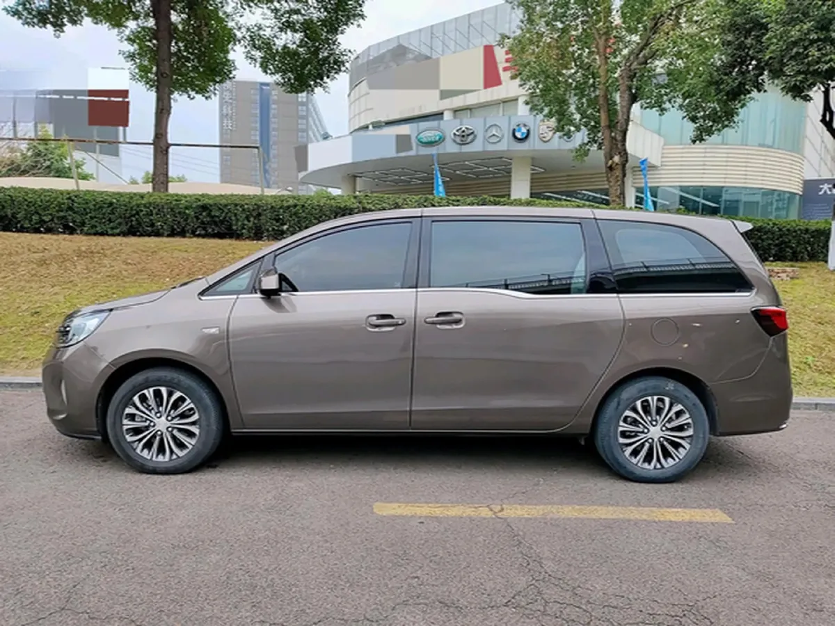 2021 Buick GL8 2.0T 237HP L4 9AT,autocango,china used car exporter,china ev exporter,chinese used car exporter,chinese used ev exporter