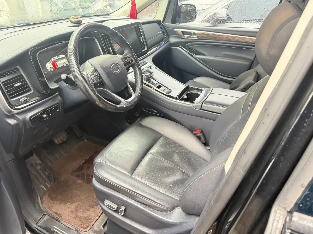 2021 GAC Trumpchi M8 2.0T 252HP L4 8AT,autocango,china used car exporter,china ev exporter,chinese used car exporter,chinese used ev exporter