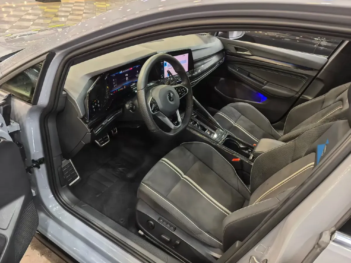 2023 Volkswagen Golf 1.4T 150HP L4 7DCT,autocango,china used car exporter,china ev exporter,chinese used car exporter,chinese used ev exporter