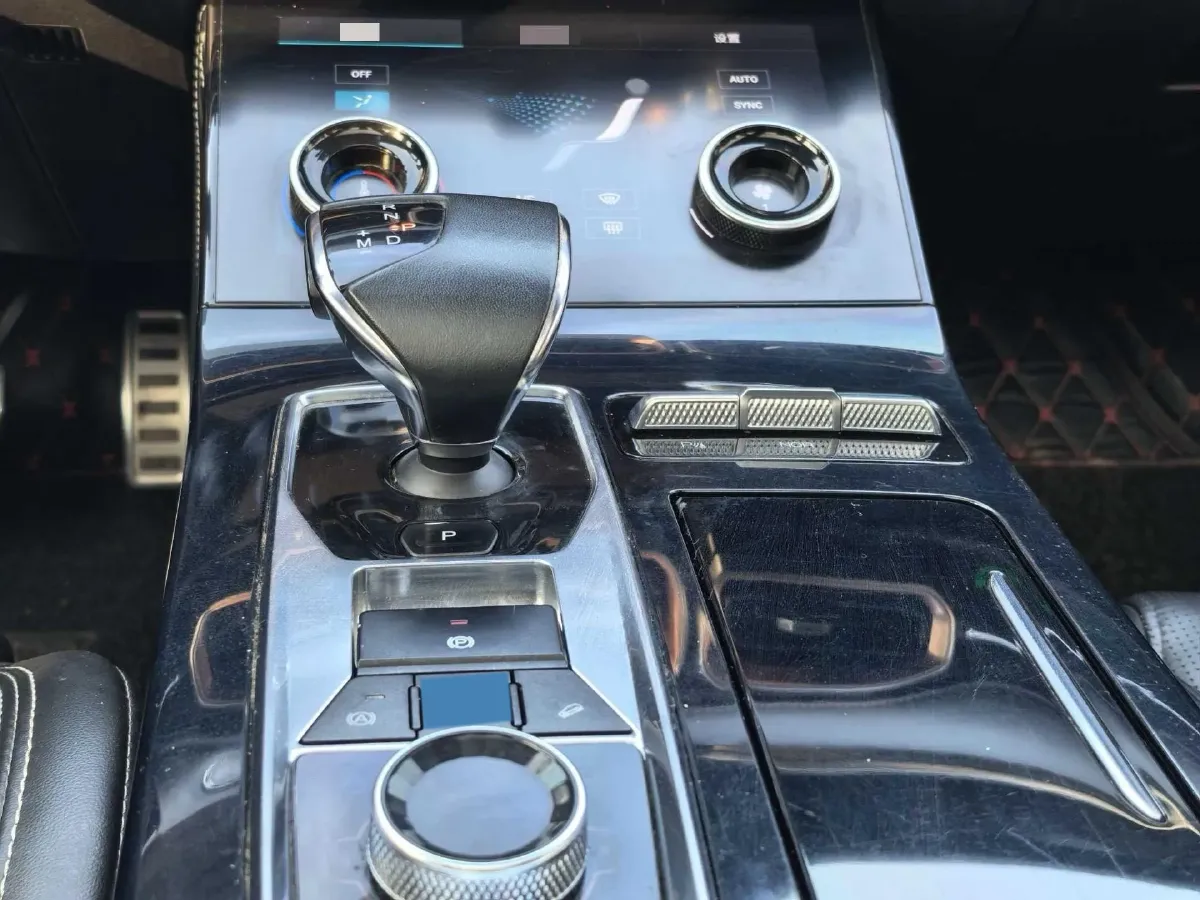 2021 Jetour X70 1.6T 197HP L4 7DCT,autocango,china used car exporter,china ev exporter,chinese used car exporter,chinese used ev exporter