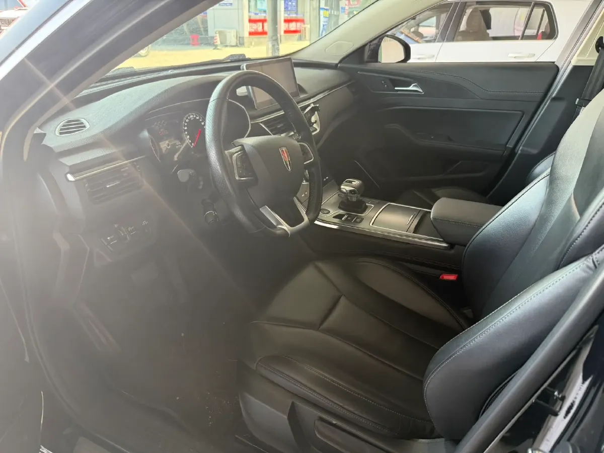 2022 HongQi H5 1.5T 169HP L4 7DCT,autocango,china used car exporter,china ev exporter,chinese used car exporter,chinese used ev exporter