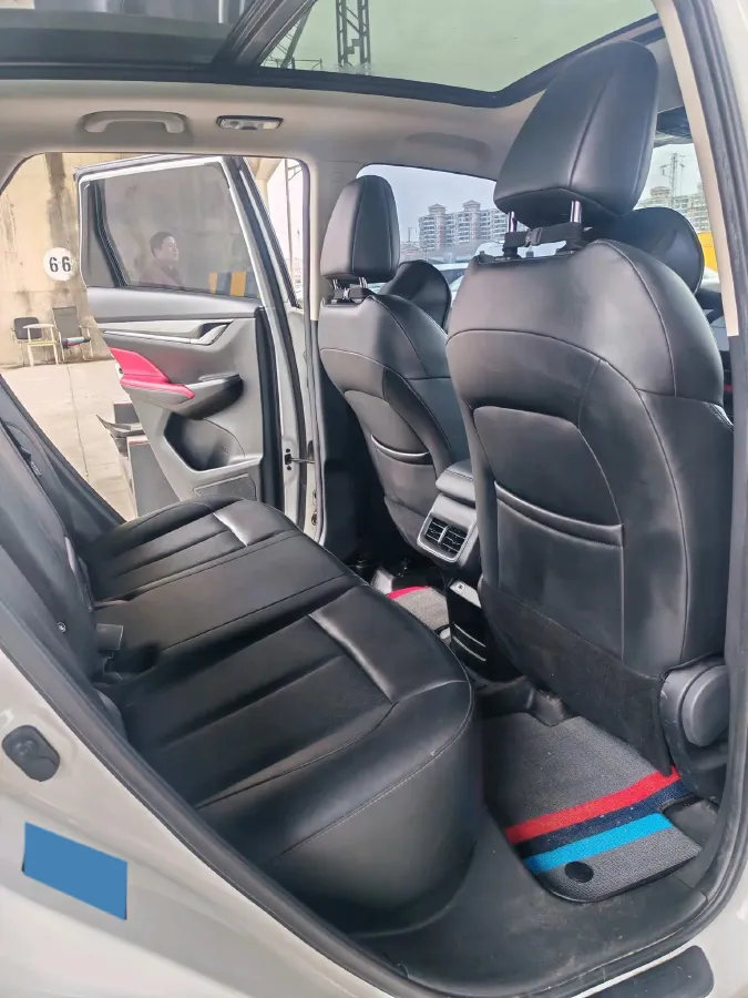 2021 ChangAn CS55 Plus 1.5T 180HP L4 7DCT,autocango,china used car exporter,china ev exporter,chinese used car exporter,chinese used ev exporter