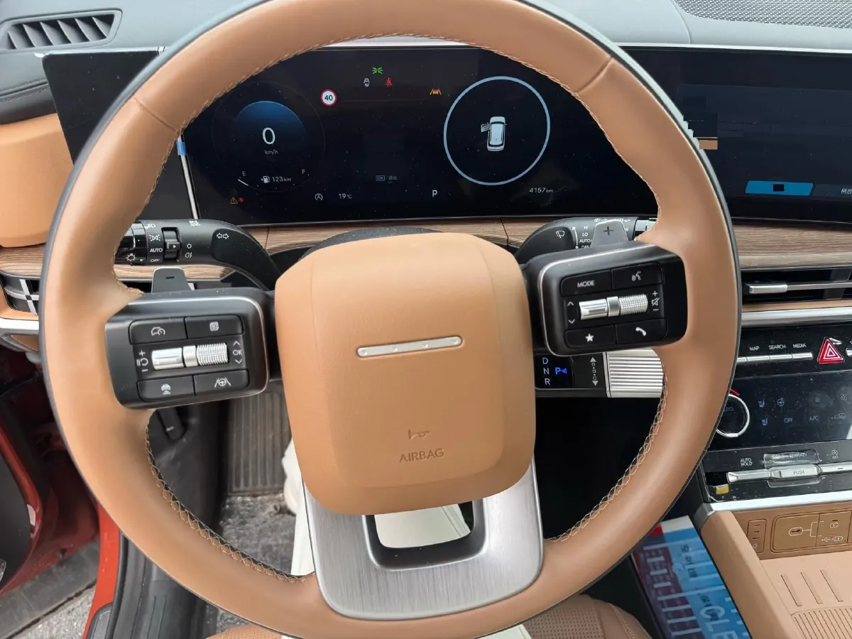 2024 Hyundai Santafe 2.0T 247HP L4 8AT,autocango,china used car exporter,china ev exporter,chinese used car exporter,chinese used ev exporter