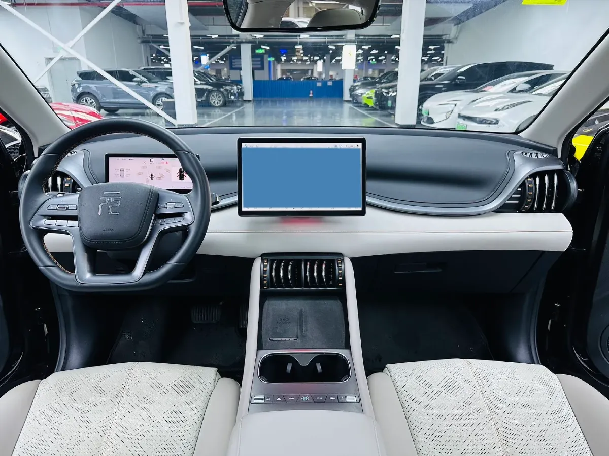 2025 BYD Yuan Plus BEV 60.48KWH,autocango,china used car exporter,china ev exporter,chinese used car exporter,chinese used ev exporter