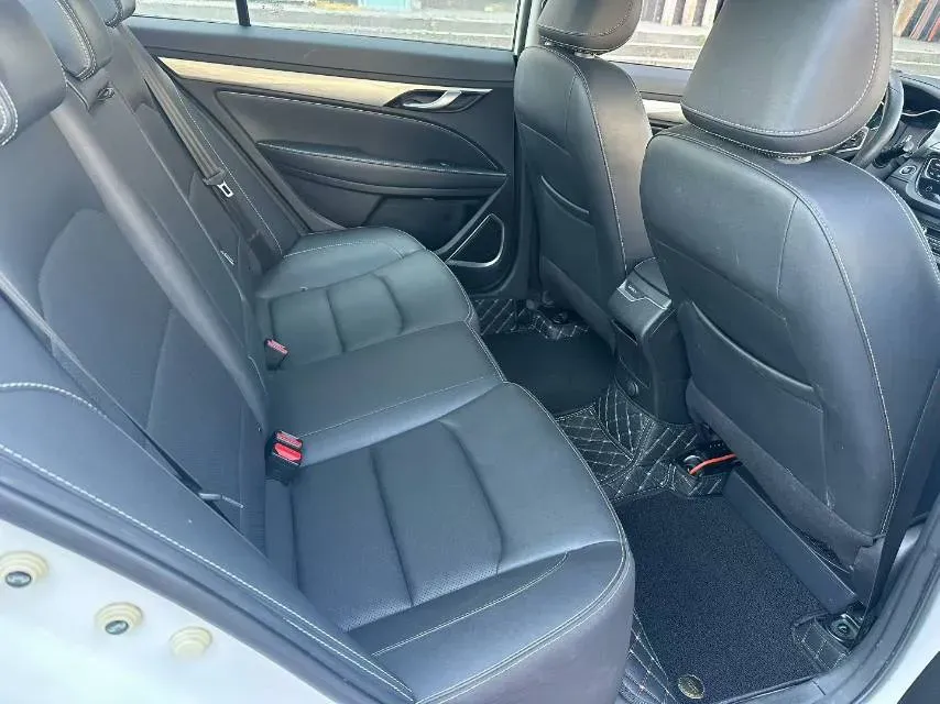 2021 Geely Emgrand 1.5L 109HP L4 CVT,autocango,china used car exporter,china ev exporter,chinese used car exporter,chinese used ev exporter