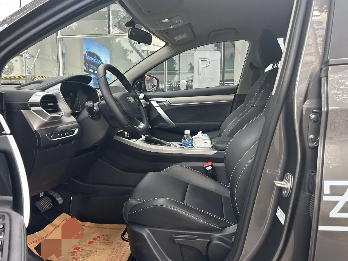 2025 Geely Coolray 1.5L 126HP L4 CVT,autocango,china used car exporter,china ev exporter,chinese used car exporter,chinese used ev exporter