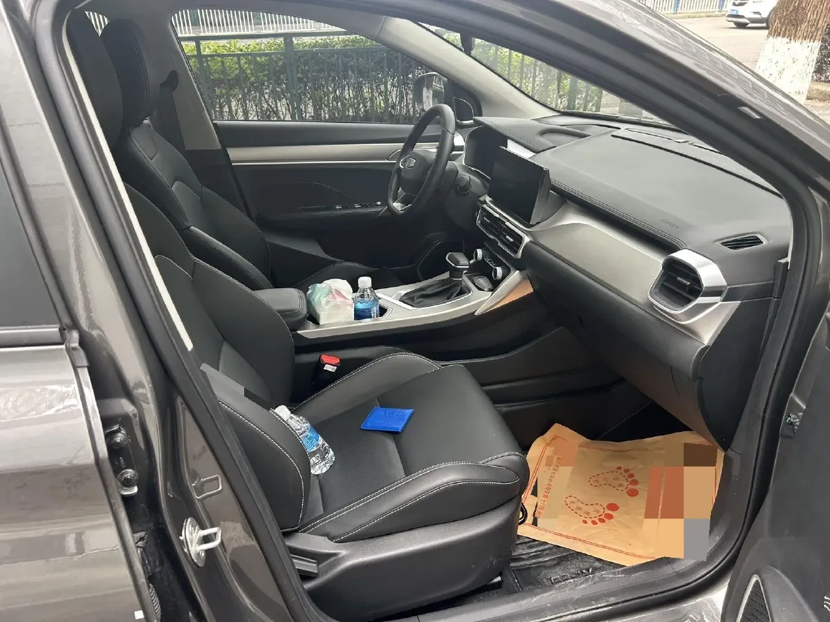 2025 Geely Coolray 1.5L 126HP L4 CVT,autocango,china used car exporter,china ev exporter,chinese used car exporter,chinese used ev exporter