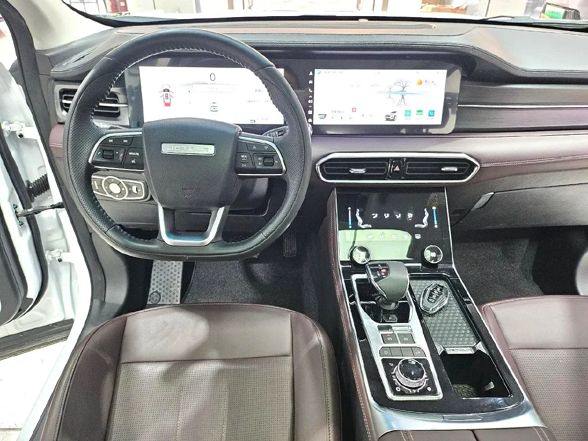 2025 Jetour X90 Plus 1.6T 197HP L4 7DCT,autocango,china used car exporter,china ev exporter,chinese used car exporter,chinese used ev exporter