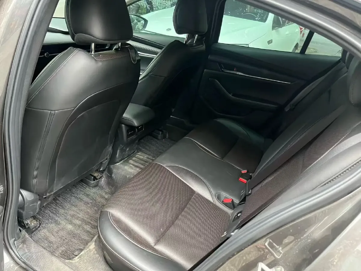 2021 Mazda 3 Axela 2.0L 158HP L4 6AT,autocango,china used car exporter,china ev exporter,chinese used car exporter,chinese used ev exporter