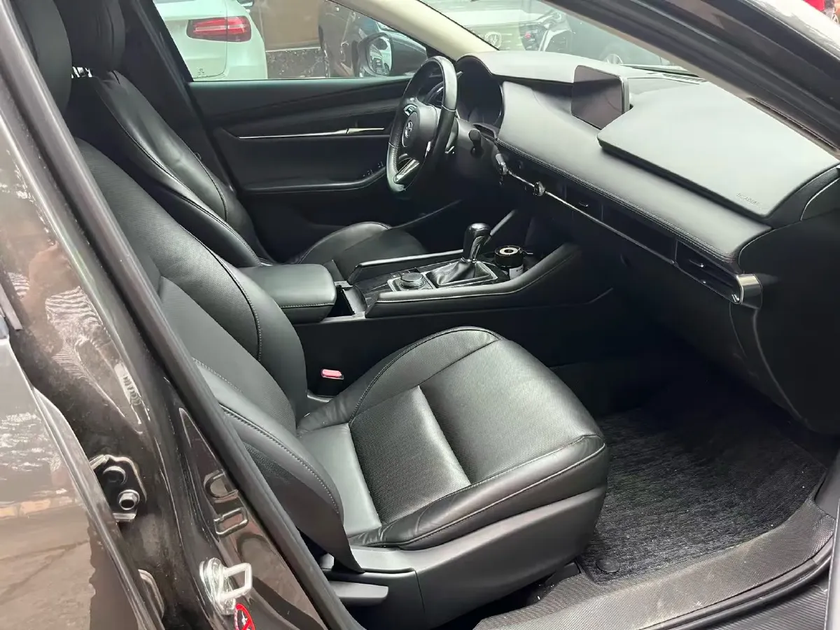 2021 Mazda 3 Axela 2.0L 158HP L4 6AT,autocango,china used car exporter,china ev exporter,chinese used car exporter,chinese used ev exporter