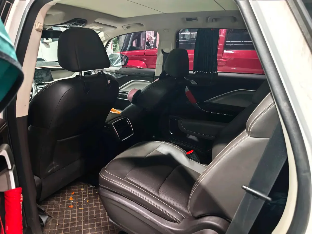 2021 Geely JiaJi 1.8T 184HP L4 7DCT,autocango,china used car exporter,china ev exporter,chinese used car exporter,chinese used ev exporter