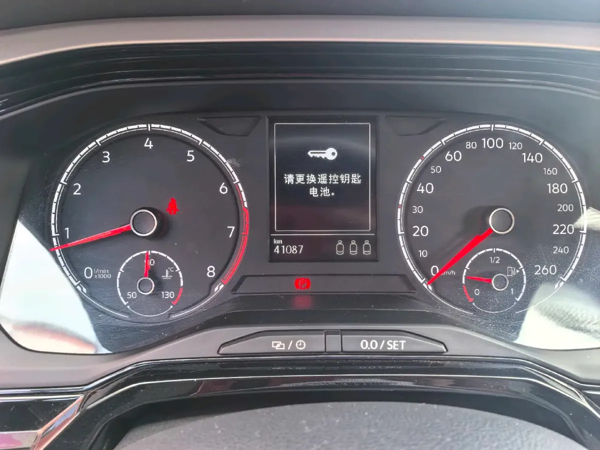 2023 Volkswagen Polo 1.5L 110HP L4 6AT,autocango,china used car exporter,china ev exporter,chinese used car exporter,chinese used ev exporter