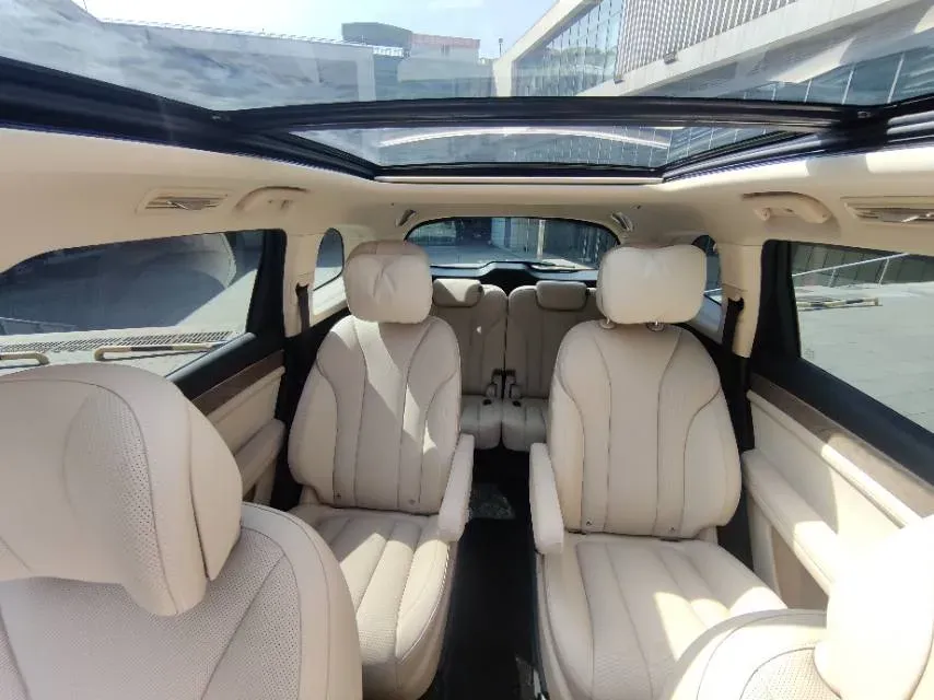 2022 Volvo S60 2.0T 197HP L4 8AT,autocango,china used car exporter,china ev exporter,chinese used car exporter,chinese used ev exporter