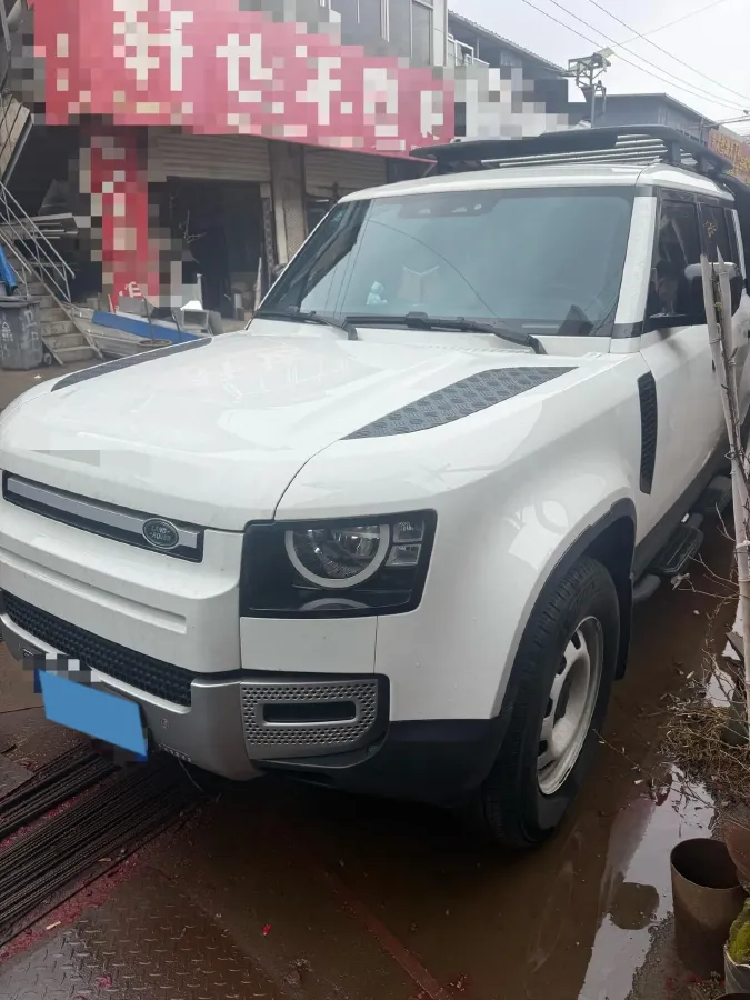 2022 Land Rover Defender 2.0T 300HP L4 8AT,autocango,china used car exporter,china ev exporter,chinese used car exporter,chinese used ev exporter