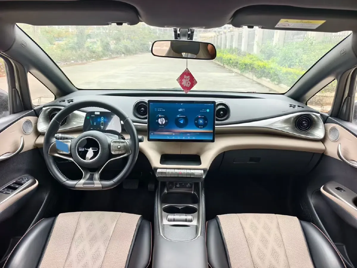 2024 BYD Dolphin BEV 44.928KWH,autocango,china used car exporter,china ev exporter,chinese used car exporter,chinese used ev exporter