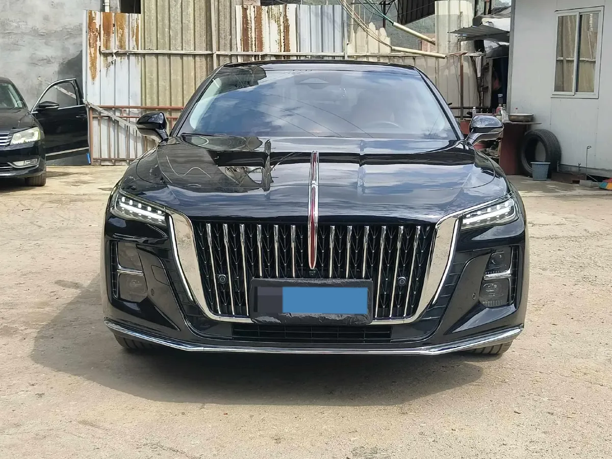 2024 HongQi H5 2.0T 224HP L4 8AT,autocango,china used car exporter,china ev exporter,chinese used car exporter,chinese used ev exporter