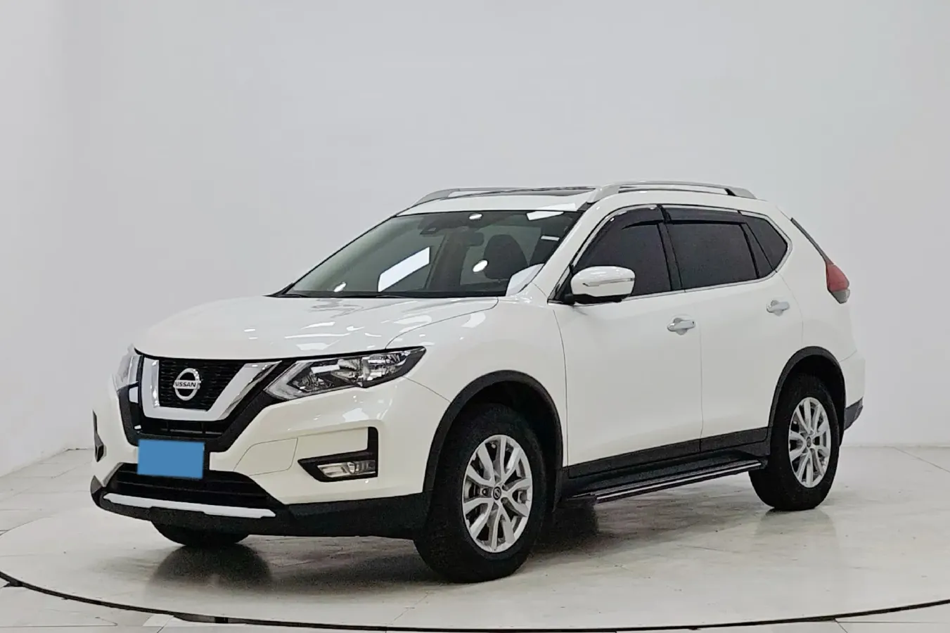 2022 Nissan X-Trail 2.0L 151HP L4 CVT,autocango,china used car exporter,china ev exporter,chinese used car exporter,chinese used ev exporter